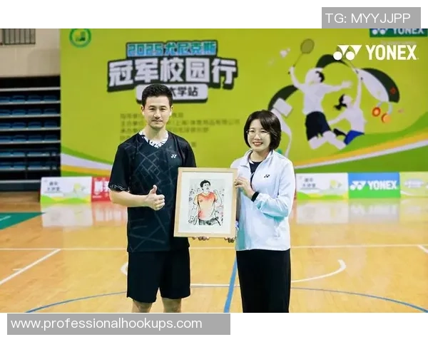 杨芳专访：从羽毛球新星到冠军之路的心路历程回顾