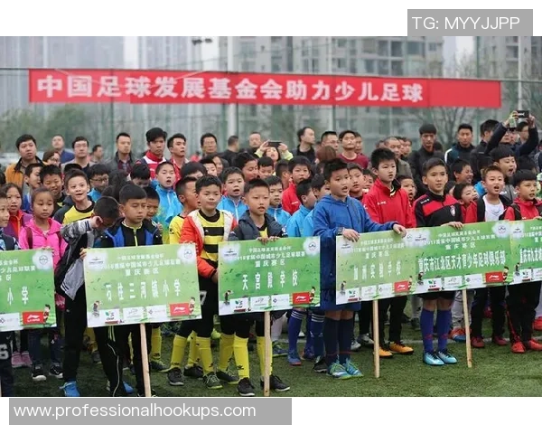 武汉足球之星崛起记：从青训到职业联赛的辉煌历程