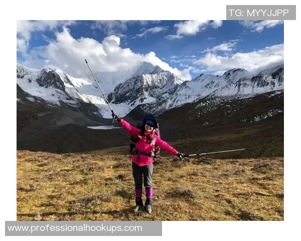 王丽独家揭秘足球技巧与心得分享助你提升球技的秘诀
