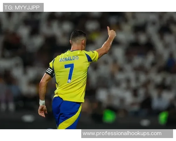 足球明星魔怔瞬间大集合让你领略他们的独特魅力与风采 足球明星魔怔瞬间大集合让你领略他们的独特魅力与风采