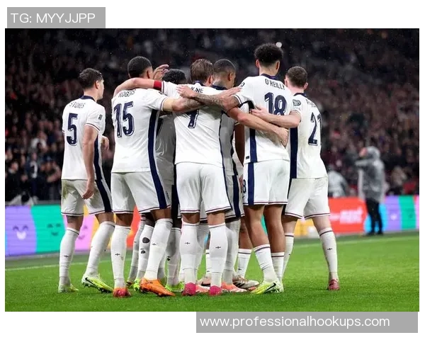 世界杯预选赛特别报道：上海足球队的逆袭之旅