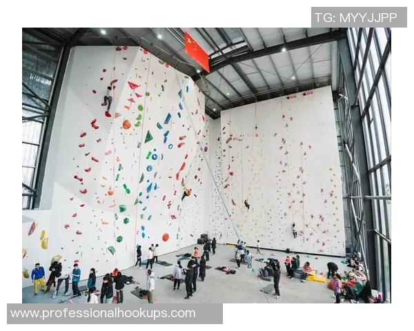 攀岩热点：解读成都攀岩队的运营